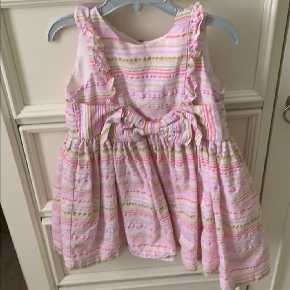 Girl’s dress